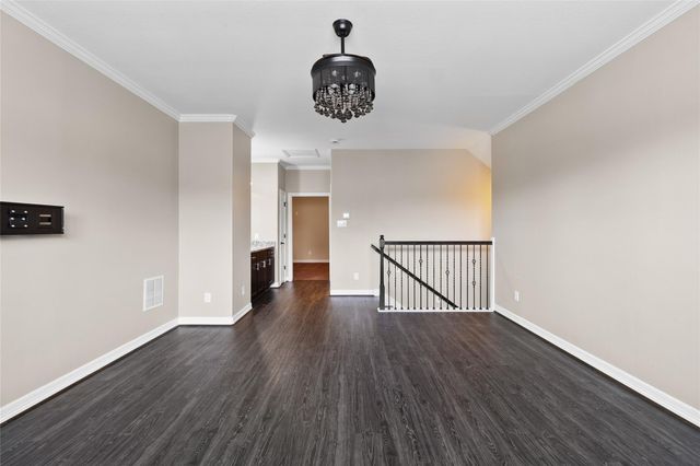 2102 Rolling Fog Drive, Pearland, TX 77584