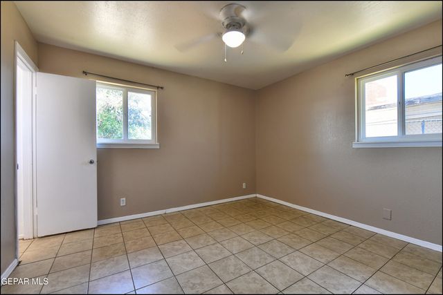 9402 MONTGOMERY Drive, El Paso, TX 79924