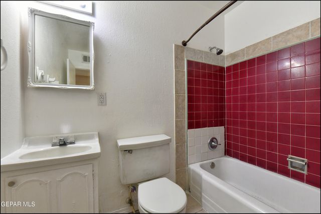 9402 MONTGOMERY Drive, El Paso, TX 79924