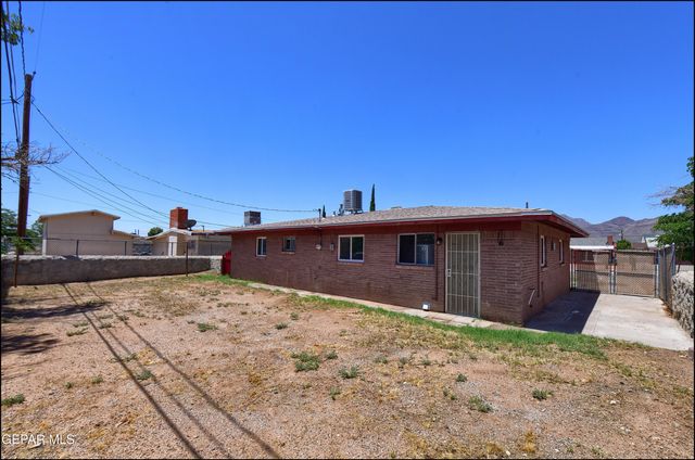 9402 MONTGOMERY Drive, El Paso, TX 79924