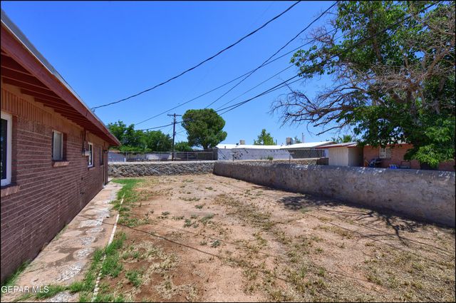 9402 MONTGOMERY Drive, El Paso, TX 79924
