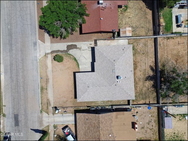 9402 MONTGOMERY Drive, El Paso, TX 79924