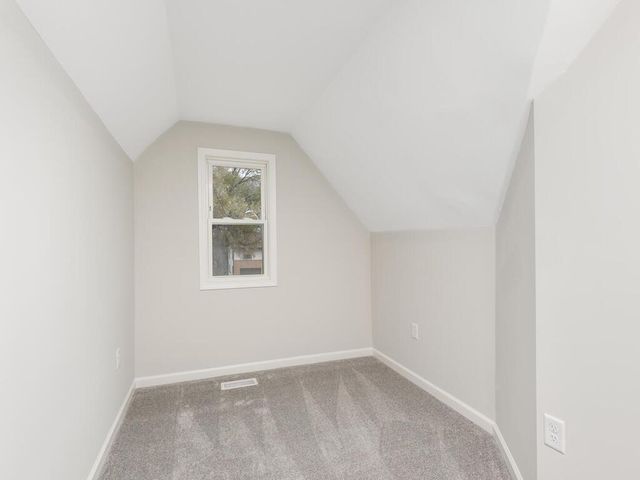 1616 Xerxes Avenue N, Minneapolis, MN 55411