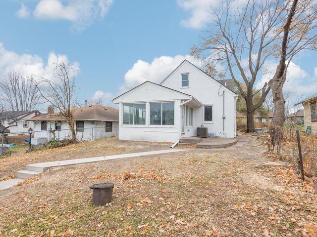 1616 Xerxes Avenue N, Minneapolis, MN 55411