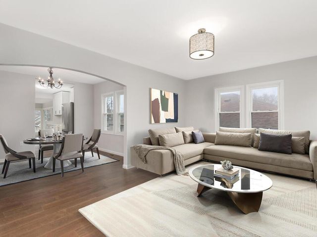 1616 Xerxes Avenue N, Minneapolis, MN 55411