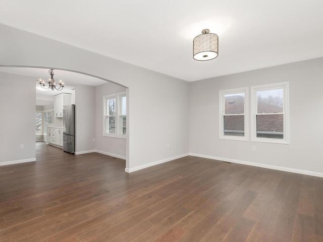 1616 Xerxes Avenue N, Minneapolis, MN 55411