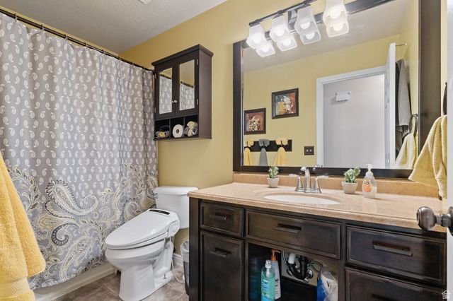 3790 W FORMBY CIR CIR, Syracuse, UT 84075