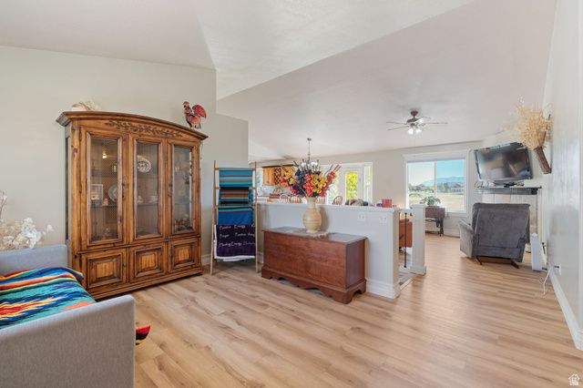 3790 W FORMBY CIR CIR, Syracuse, UT 84075