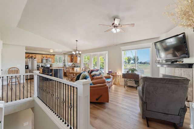 3790 W FORMBY CIR CIR, Syracuse, UT 84075