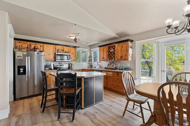 3790 W FORMBY CIR CIR, Syracuse, UT 84075