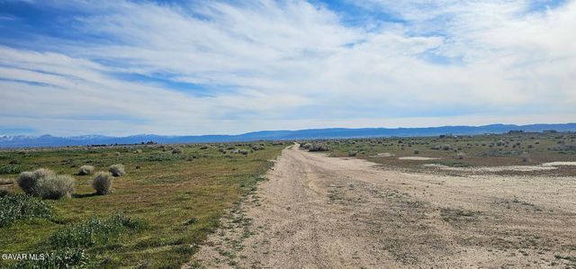 Cor Avenue A6 65 Stw, Lancaster, CA 93536