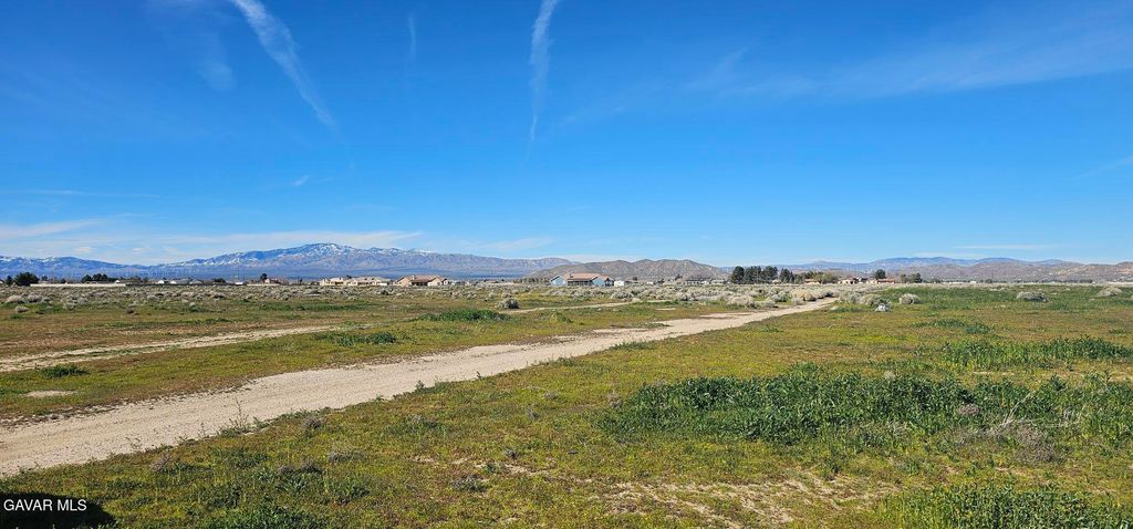 Cor Avenue A6 65 Stw, Lancaster, CA 93536