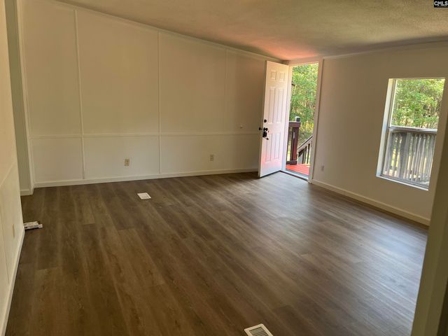 2091 W E JEFFCOAT RD, Pelion, SC 29123