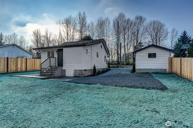 12542 50th Place S, Tukwila, WA 98178