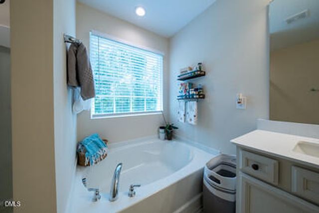 1342 Reading Court, Burlington, NC 27217