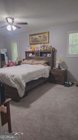 102 McKinley Circle, Lagrange, GA 30240