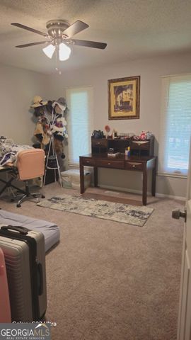 102 McKinley Circle, Lagrange, GA 30240