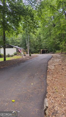 102 McKinley Circle, Lagrange, GA 30240