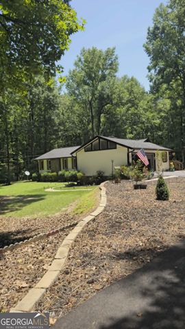 102 McKinley Circle, Lagrange, GA 30240