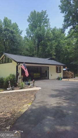 102 McKinley Circle, Lagrange, GA 30240