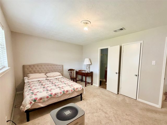 926 Richvale Lane, Houston, TX 77062