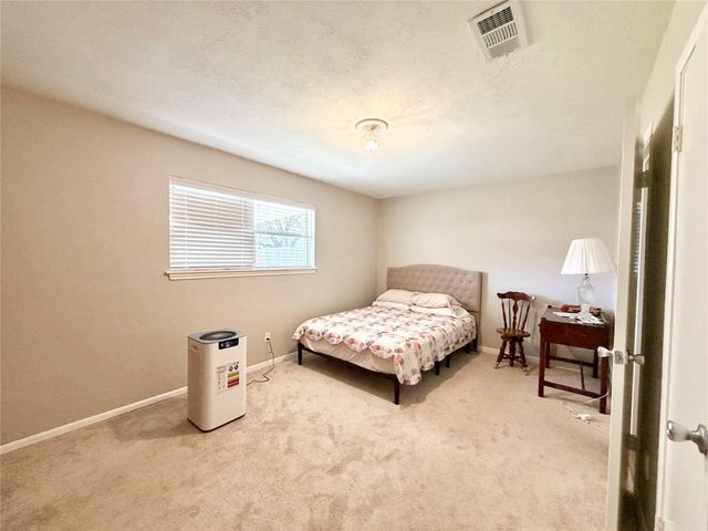 926 Richvale Lane, Houston, TX 77062