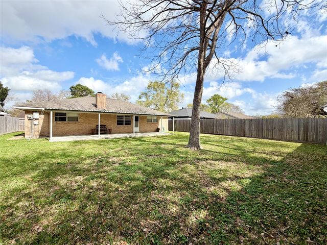 926 Richvale Lane, Houston, TX 77062