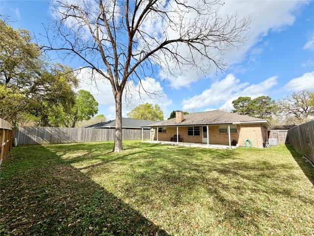 926 Richvale Lane, Houston, TX 77062
