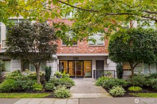 200 W Comstock Street #303, Seattle, WA 98119