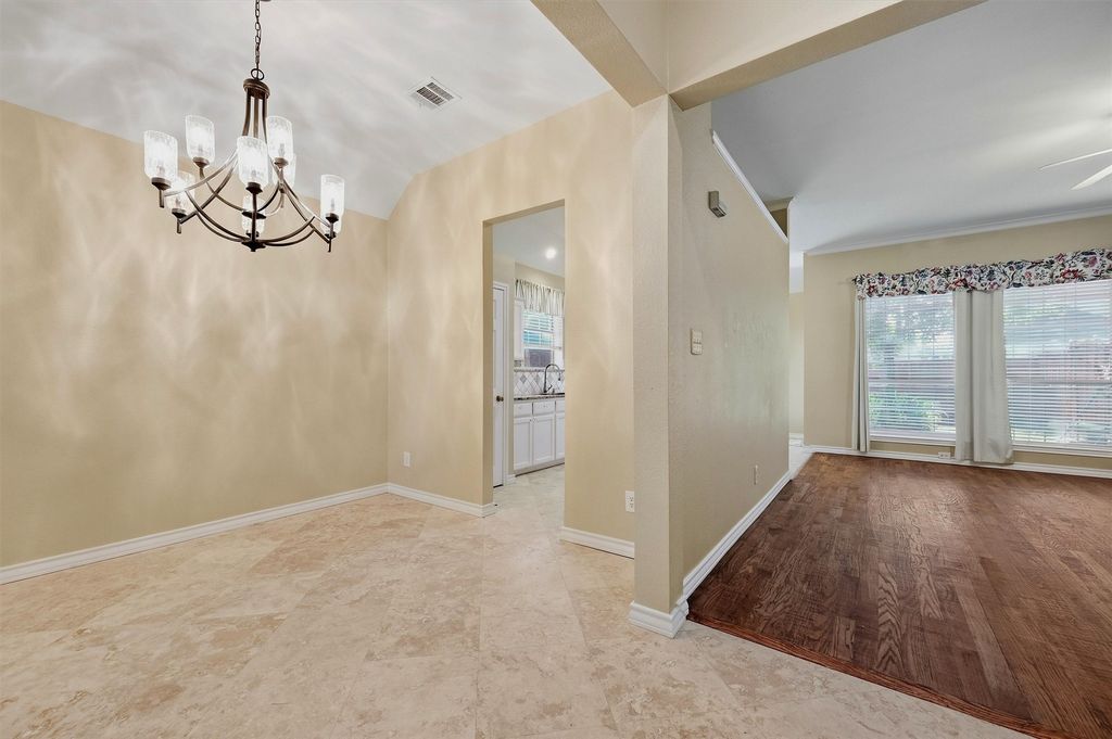 841 N Old Orchard Lane, Lewisville, TX 75077 — photo 5