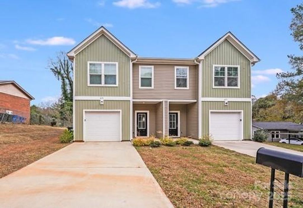 615 11th Street SW, Hickory, NC 28602
