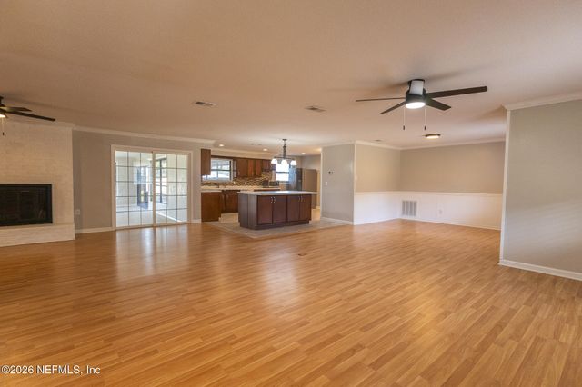 401 PLEASANT Street, Pomona Park, FL 32181