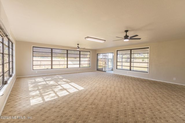 401 PLEASANT Street, Pomona Park, FL 32181