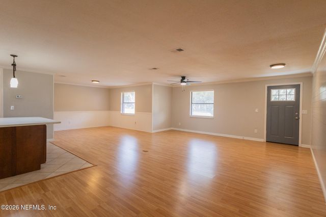 401 PLEASANT Street, Pomona Park, FL 32181