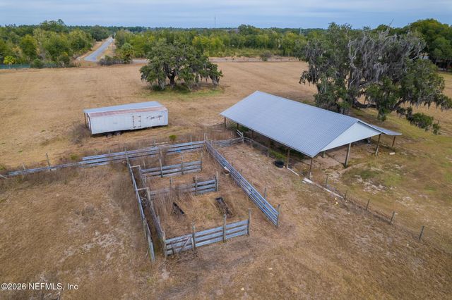 401 PLEASANT Street, Pomona Park, FL 32181