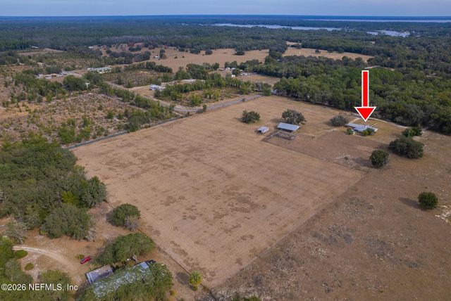 401 PLEASANT Street, Pomona Park, FL 32181