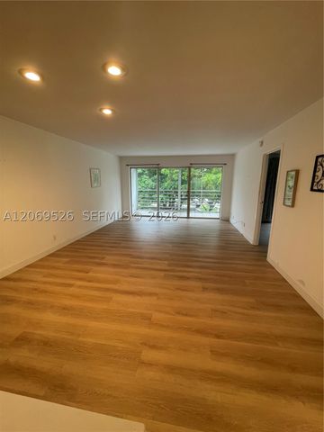 8340 Sands Point Blvd P309, Tamarac, FL 33321