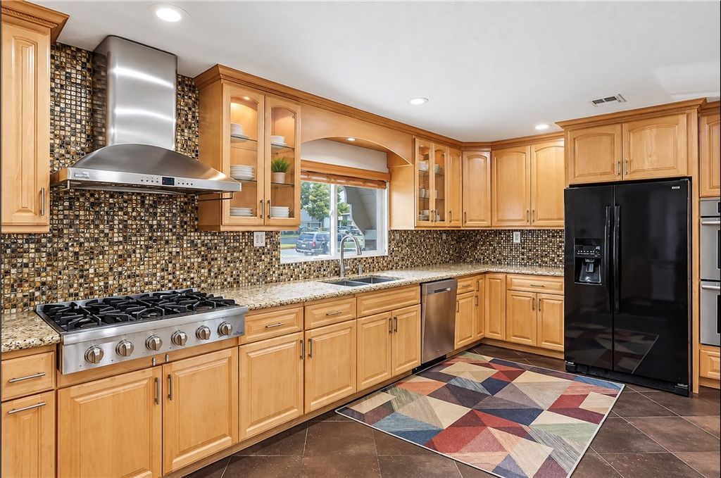 7350 Holder, Buena Park, CA 90620 — photo 4