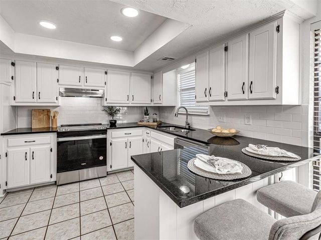 116 Pueblo, Edmond, OK 73013