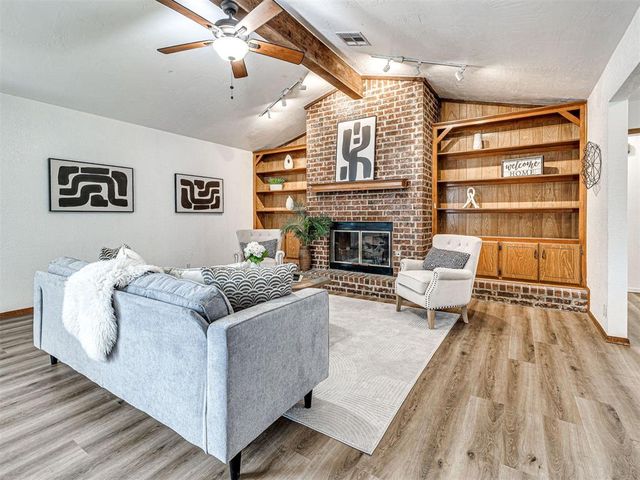 116 Pueblo, Edmond, OK 73013