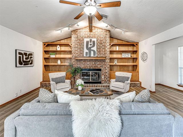 116 Pueblo, Edmond, OK 73013