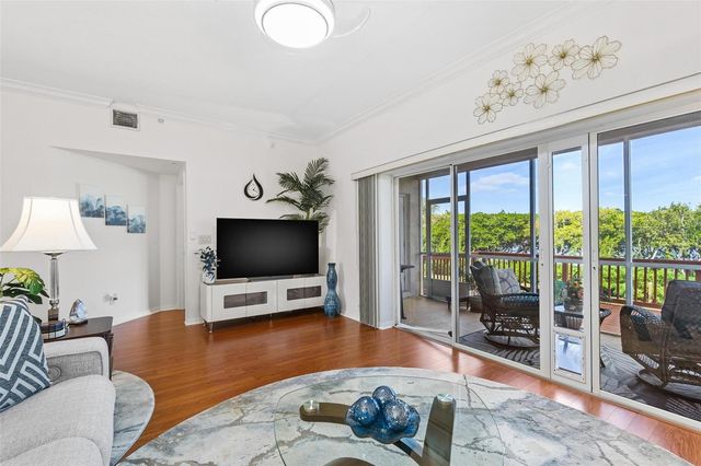 6555 99TH WAY N 20F, St Petersburg, FL 33708