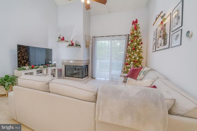 1704 ABERDEEN LN, Blackwood, NJ 08012