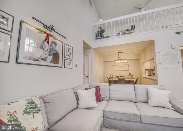 1704 ABERDEEN LN, Blackwood, NJ 08012