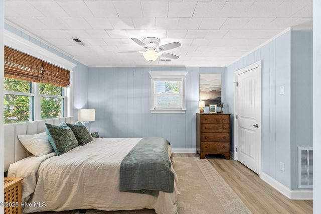 125 NE 13th Street, Oak Island, NC 28465