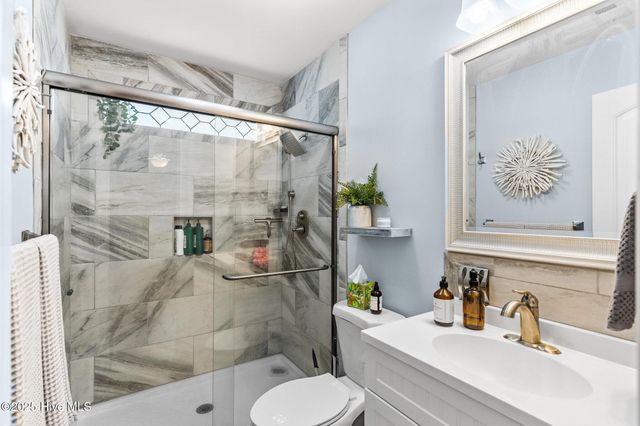 125 NE 13th Street, Oak Island, NC 28465