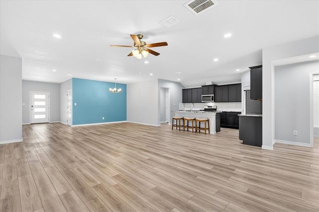 7938 Rancho Vista Blvd E, Corpus Christi, TX 78414