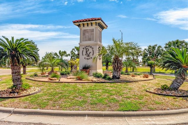 7938 Rancho Vista Blvd E, Corpus Christi, TX 78414