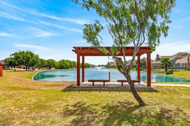 7938 Rancho Vista Blvd E, Corpus Christi, TX 78414