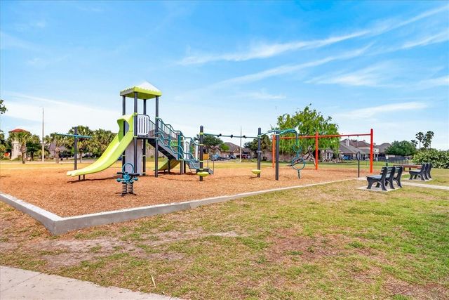 7938 Rancho Vista Blvd E, Corpus Christi, TX 78414